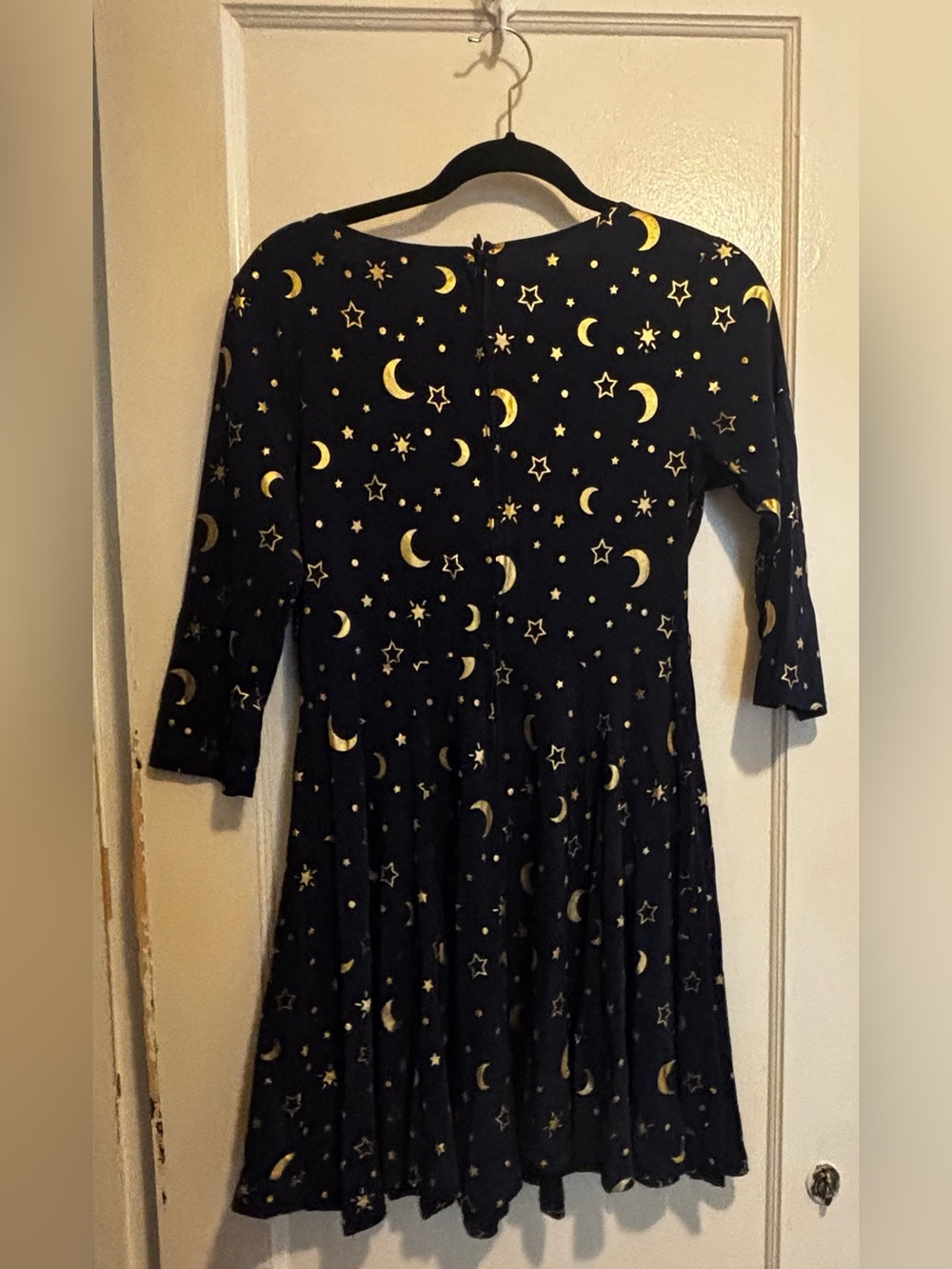 Unique Vintage Celestial Moon & Stars Fit Flare Dress Size M 6/8 Navy Gold - Picture 3 of 4